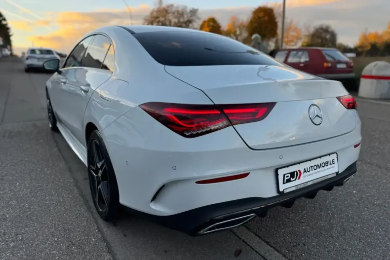 Mercedes-Benz CLA 200 din 2021 cu 50.000 km - oferta MER159690 - foto 4