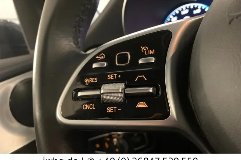 Mercedes-Benz GLC 300 din 2022 cu 61.000 km - oferta MER159692 - foto 6