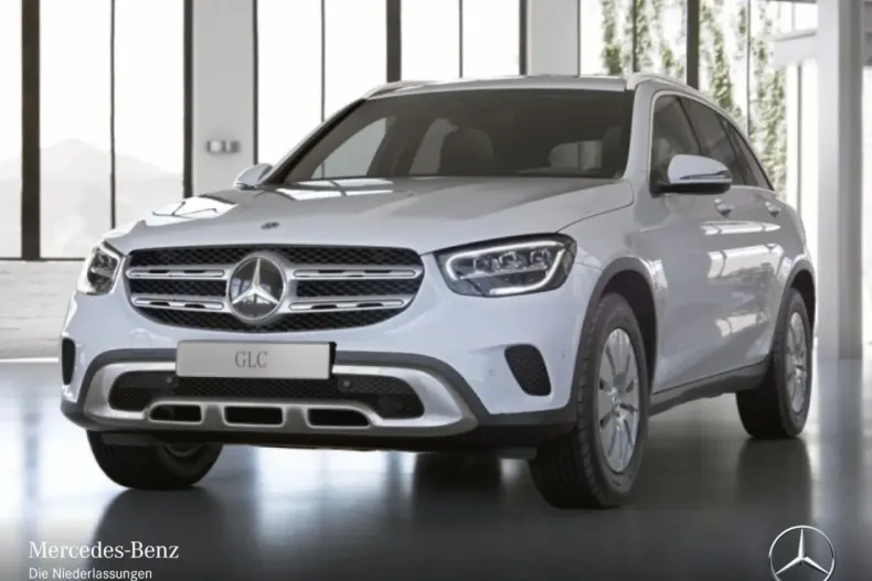 Mercedes-Benz GLC 200 din 2022 cu 73.498 km - oferta MER159700 - foto 1