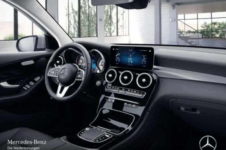 Mercedes-Benz GLC 200 din 2022 cu 73.498 km - oferta MER159700 - foto 9