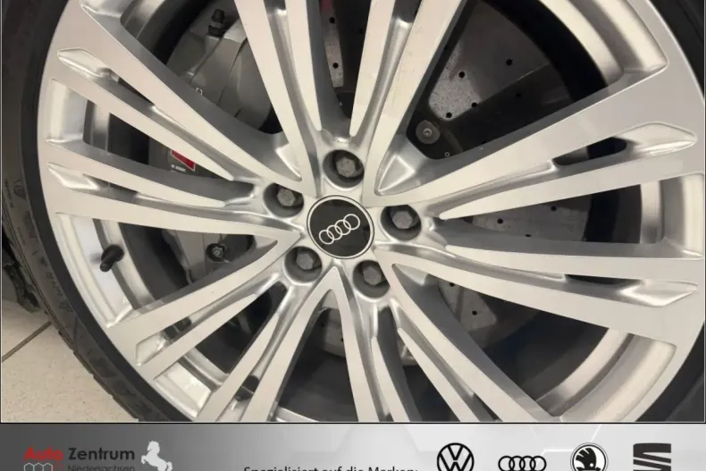 Audi S8 din 2024 cu 34.000 km - oferta AUD159702 - foto 32