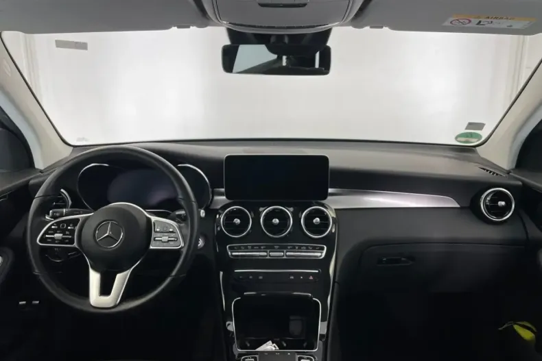 Mercedes-Benz GLC 300 din 2022 cu 59.830 km - oferta MER159703 - foto 9