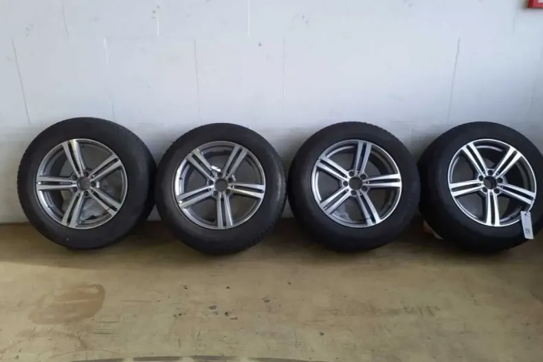 Mercedes-Benz GLC 300 din 2022 cu 59.830 km - oferta MER159703 - foto 11