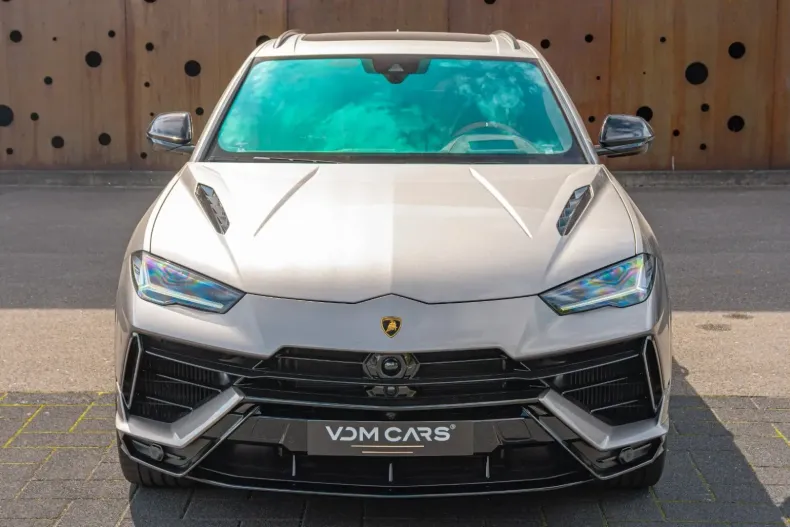 Lamborghini Urus din 2023 cu 6.488 km - oferta LAM159704 - foto 3