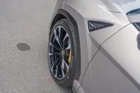 Lamborghini Urus din 2023 cu 6.488 km - oferta LAM159704 - foto 13