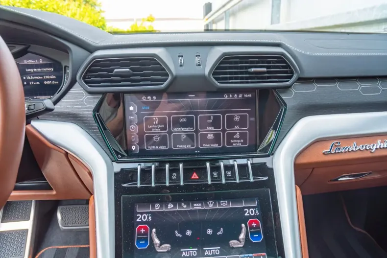 Lamborghini Urus din 2023 cu 6.488 km - oferta LAM159704 - foto 22