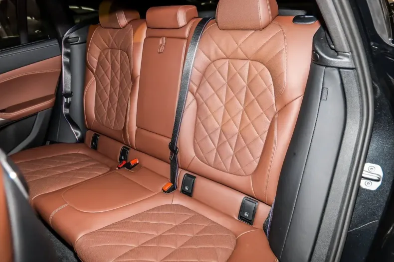 BMW X6 din 2024 cu 40.327 km - oferta BMW159706 - foto 14