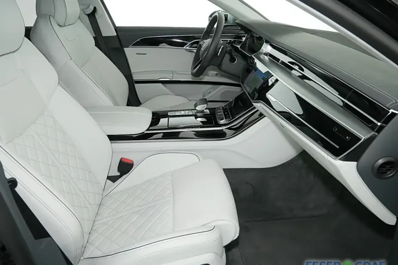 Audi S8 din 2022 cu 37.900 km - oferta AUD159707 - foto 6