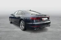Audi S8 din 2022 cu 41.810 km - oferta AUD159710 - foto 3