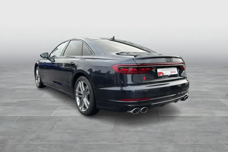 Audi S8 din 2022 cu 41.810 km - oferta AUD159710 - foto 3