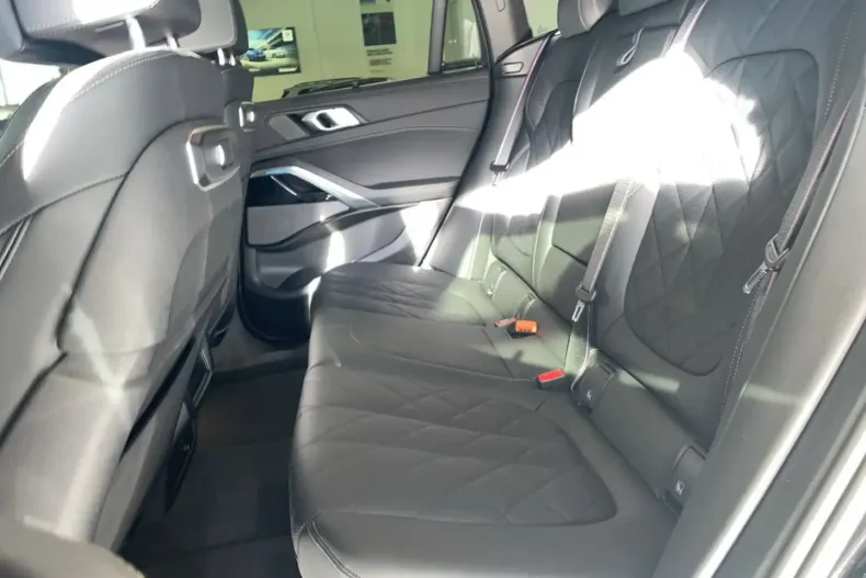 BMW X6 din 2024 cu 23.000 km - oferta BMW159711 - foto 9