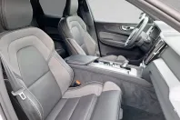 Volvo XC60 din 2021 cu 30.240 km - oferta VOL159725 - foto 3