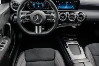 Mercedes-Benz A 220 din 2023 cu 33.200 km - oferta MER159726 - foto 9