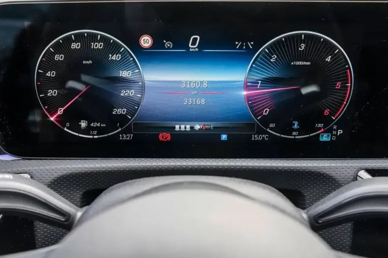 Mercedes-Benz A 220 din 2023 cu 33.200 km - oferta MER159726 - foto 11