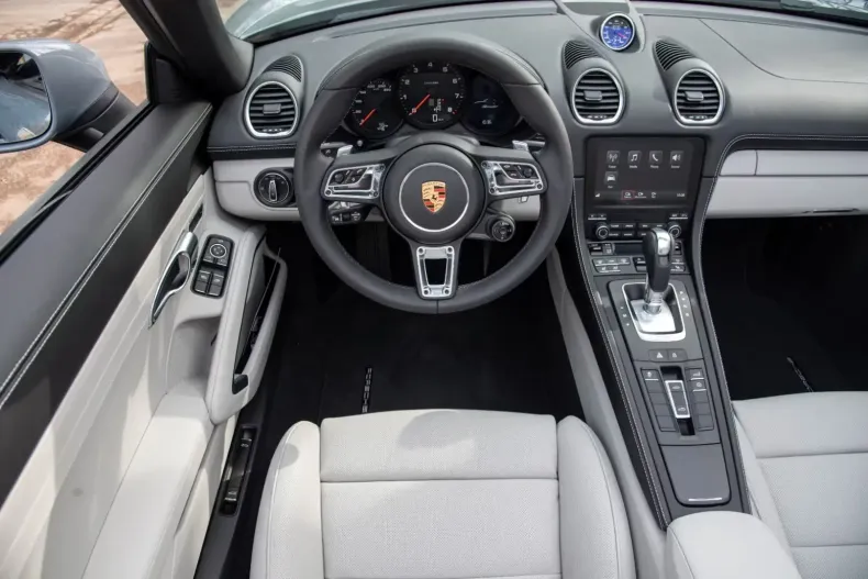 Porsche Boxster din 2025 cu 30 km - oferta POR159727 - foto 6