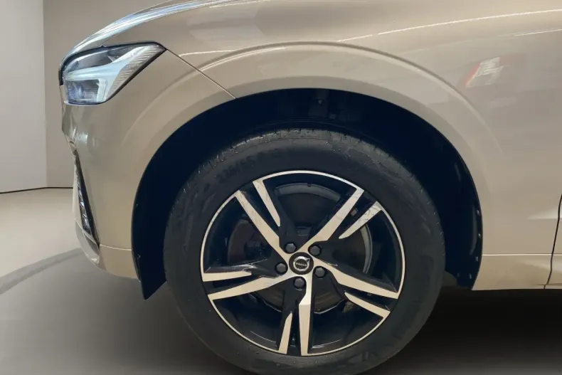 Volvo XC60 din 2021 cu 71.679 km - oferta VOL159728 - foto 7