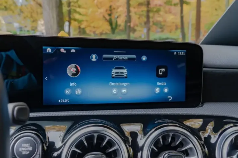 Mercedes-Benz A 220 din 2024 cu 14.023 km - oferta MER159730 - foto 23