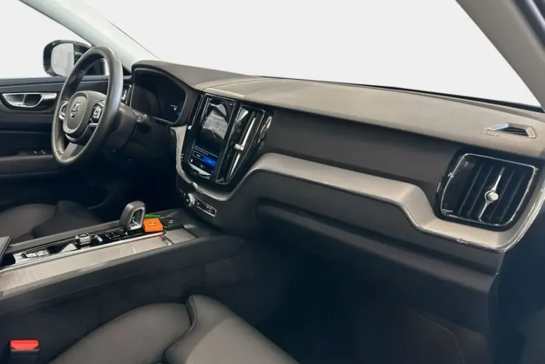Volvo XC60 din 2023 cu 20.988 km - oferta VOL159731 - foto 10