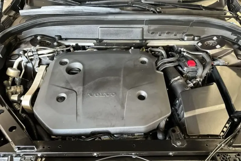 Volvo XC60 din 2023 cu 20.988 km - oferta VOL159731 - foto 17