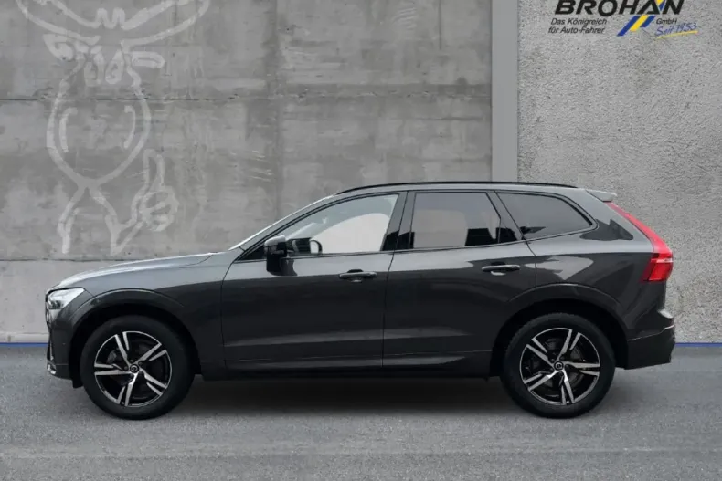 Volvo XC60 din 2022 cu 22.477 km - oferta VOL159732 - foto 2