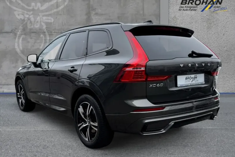 Volvo XC60 din 2022 cu 22.477 km - oferta VOL159732 - foto 3