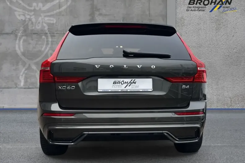 Volvo XC60 din 2022 cu 22.477 km - oferta VOL159732 - foto 8