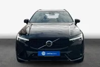 Volvo XC60 din 2022 cu 51.167 km - oferta VOL159733 - foto 3