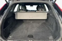 Volvo XC60 din 2022 cu 51.167 km - oferta VOL159733 - foto 6