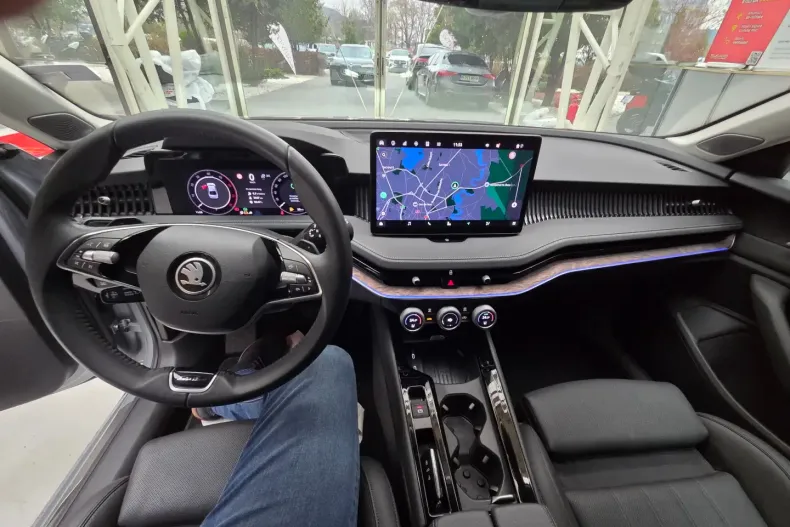 Skoda Superb din 2024 cu 34.000 km - oferta SKO159738 - foto 19