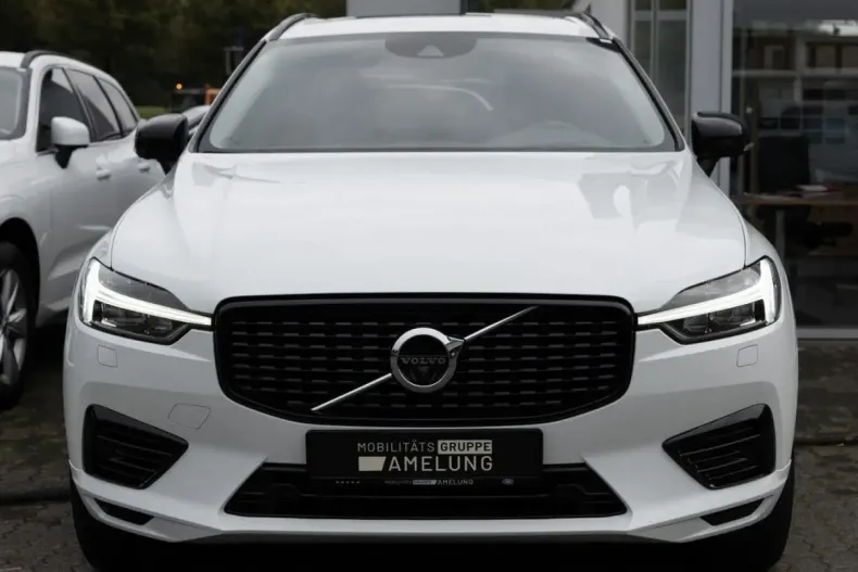 Volvo XC60 din 2021 cu 46.190 km - oferta VOL159739 - foto 3