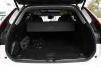 Volvo XC60 din 2021 cu 46.190 km - oferta VOL159739 - foto 8