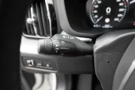 Volvo XC60 din 2021 cu 46.190 km - oferta VOL159739 - foto 24