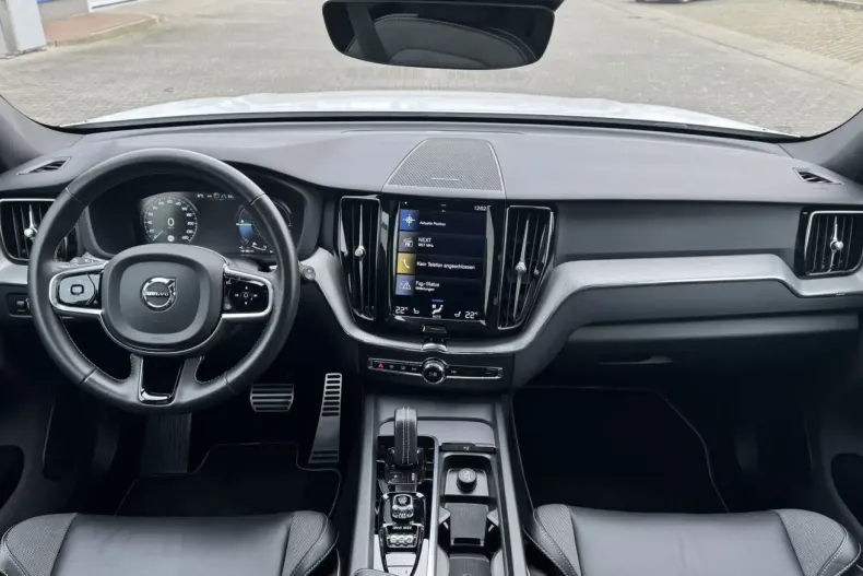 Volvo XC60 din 2021 cu 77.150 km - oferta VOL159740 - foto 8