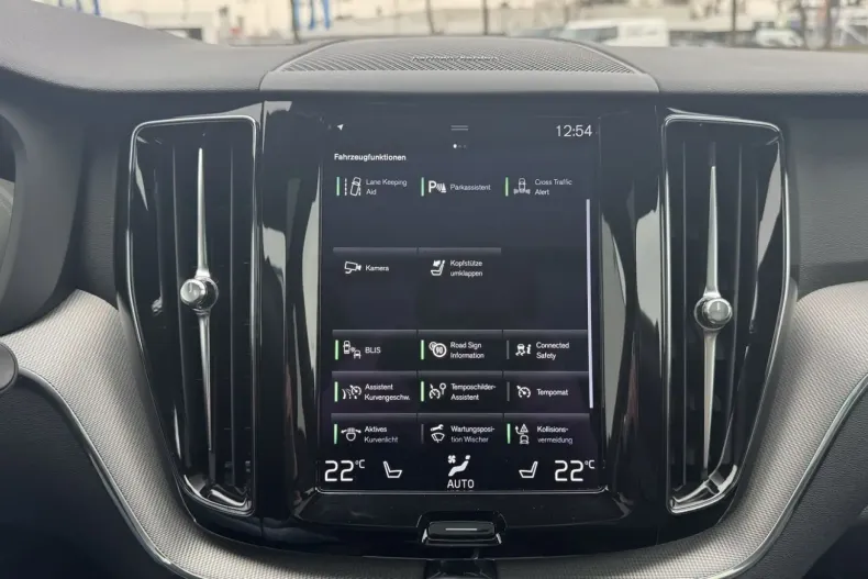 Volvo XC60 din 2021 cu 77.150 km - oferta VOL159740 - foto 20