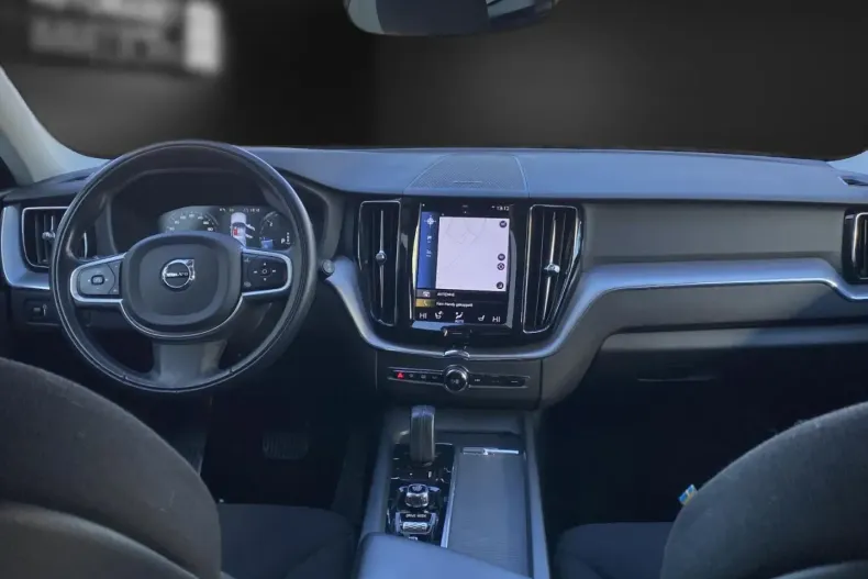 Volvo XC60 din 2021 cu 98.016 km - oferta VOL159742 - foto 12