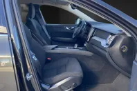 Volvo XC60 din 2021 cu 98.016 km - oferta VOL159742 - foto 15