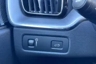 Volvo XC60 din 2021 cu 98.016 km - oferta VOL159742 - foto 24