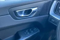 Volvo XC60 din 2021 cu 98.016 km - oferta VOL159742 - foto 25