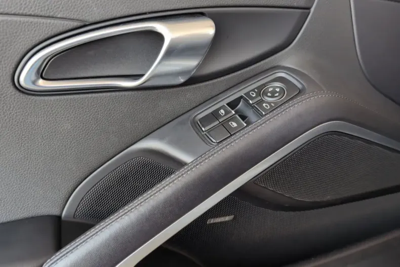 Porsche Boxster din 2024 cu 11.391 km - oferta POR159744 - foto 14