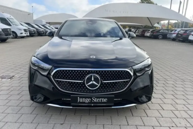 Mercedes-Benz E 450 din 2025 cu 19.689 km - oferta MER159745 - foto 1