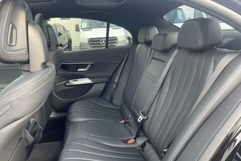 Mercedes-Benz E 450 din 2025 cu 19.689 km - oferta MER159745 - foto 18