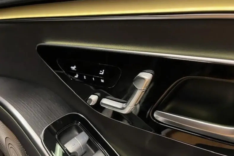 Mercedes-Benz S 580 din 2024 cu 16.397 km - oferta MER159758 - foto 14