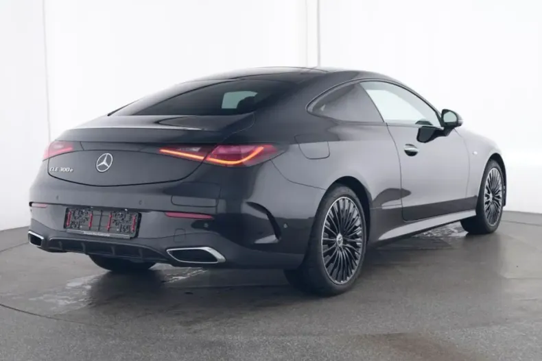 Mercedes-Benz CLE 300 din 2024 cu 18.587 km - oferta MER159761 - foto 2