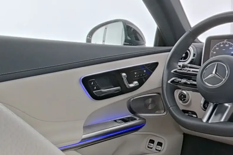 Mercedes-Benz CLE 300 din 2024 cu 18.587 km - oferta MER159761 - foto 8