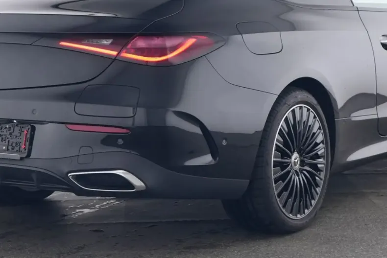 Mercedes-Benz CLE 300 din 2024 cu 18.587 km - oferta MER159761 - foto 9