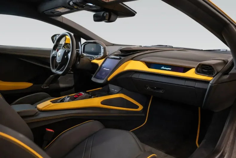 Lamborghini Revuelto din 2024 cu 3.050 km - oferta LAM159762 - foto 15