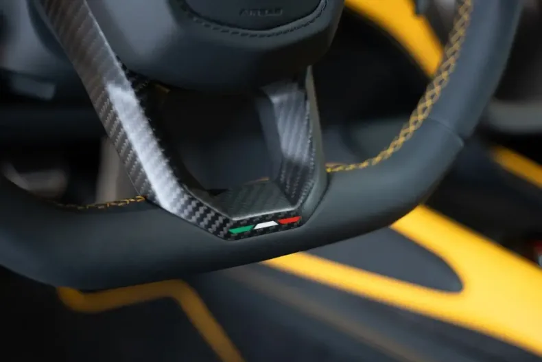 Lamborghini Revuelto din 2024 cu 3.050 km - oferta LAM159762 - foto 19