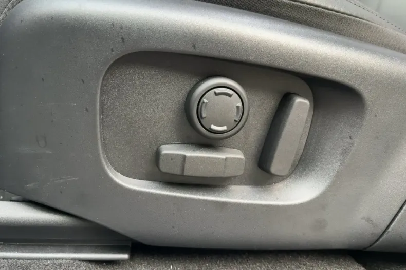 Land Rover Range Rover Evoque din 2025 cu 8.858 km - oferta LAN159768 - foto 20