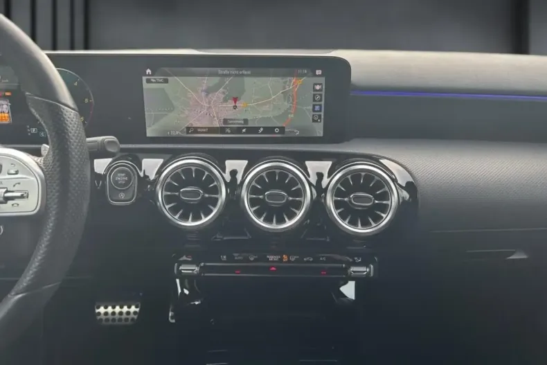 Mercedes-Benz A 220 din 2021 cu 64.676 km - oferta MER159780 - foto 14