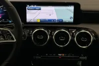 Mercedes-Benz CLA 180 din 2024 cu 13.489 km - oferta MER159781 - foto 11